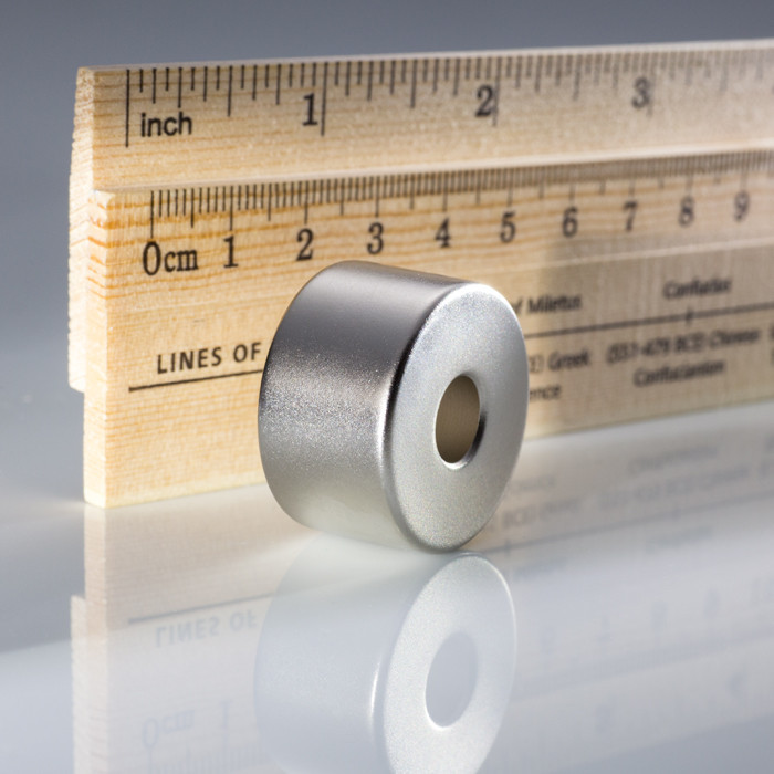 Magnete al neodimio corona circolare diam.29x diam.9.2x16 N 80 °C, VMM5