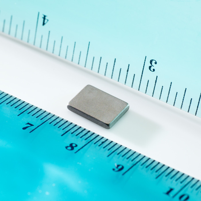 Magnete al neodimio parallelepipedo 10x7x1.5 N 180 °C, VMM6UH
