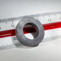 Magnete in ferrite corona circolare diam.20,7x diam.12x4.5