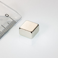 Magnete al neodimio parallelepipedo 10x10x6 N 80 °C, VMM4-N35