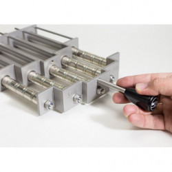 Magnete per tramogge di presse ad iniezione (resistenza termica fino a 120 °C) diam. 200 mm
