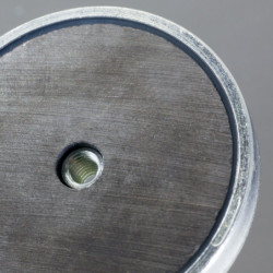 Lente magnetica diam. 32 x altezza 7 mm con filettatura interna M4-6H