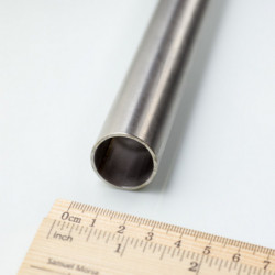 Tubo in acciaio inossidabile diam. 25 x 1,5 mm saldato, lunghezza 1 m - 1.4301