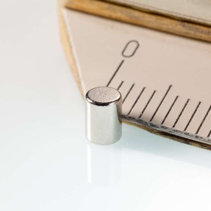 Magnete al neodimio cilindro diam.3x4&nbsp_N 80 °C, VMM4-N35